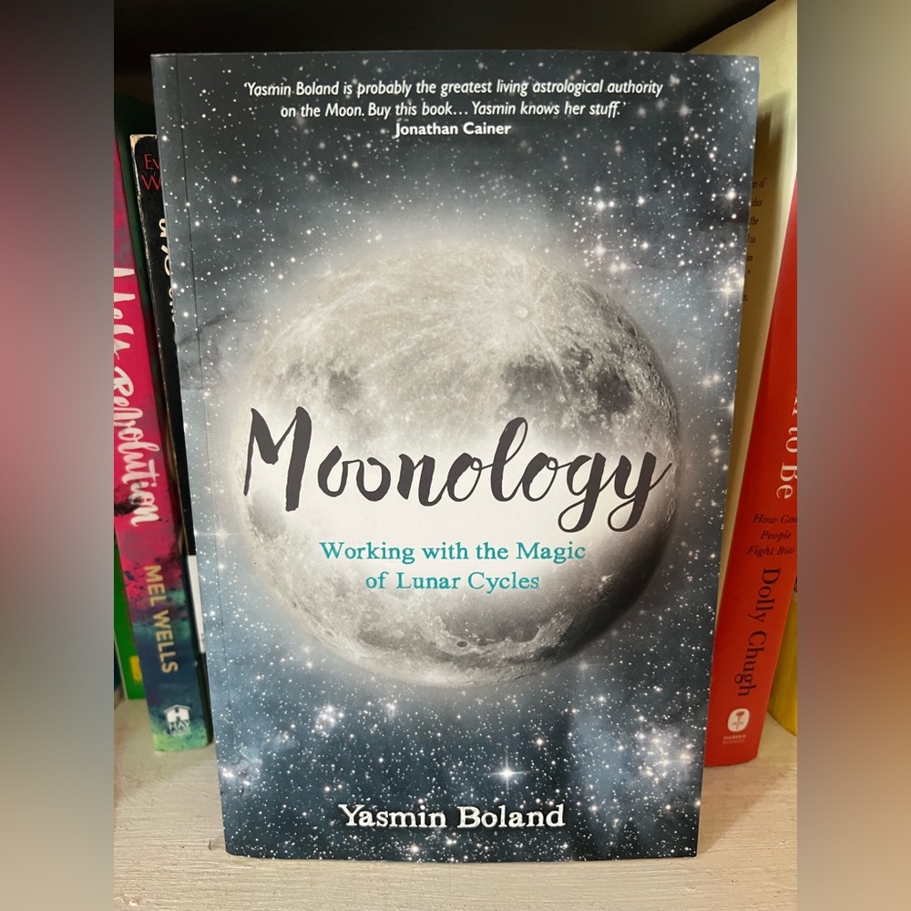 Moonology by Yasmin Boland - Black and White Cover